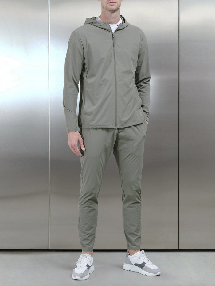 Active Technical Tapered Trackpant in Olive