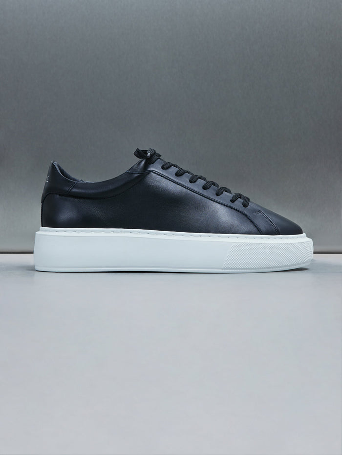 Essential Leather Trainer in Black