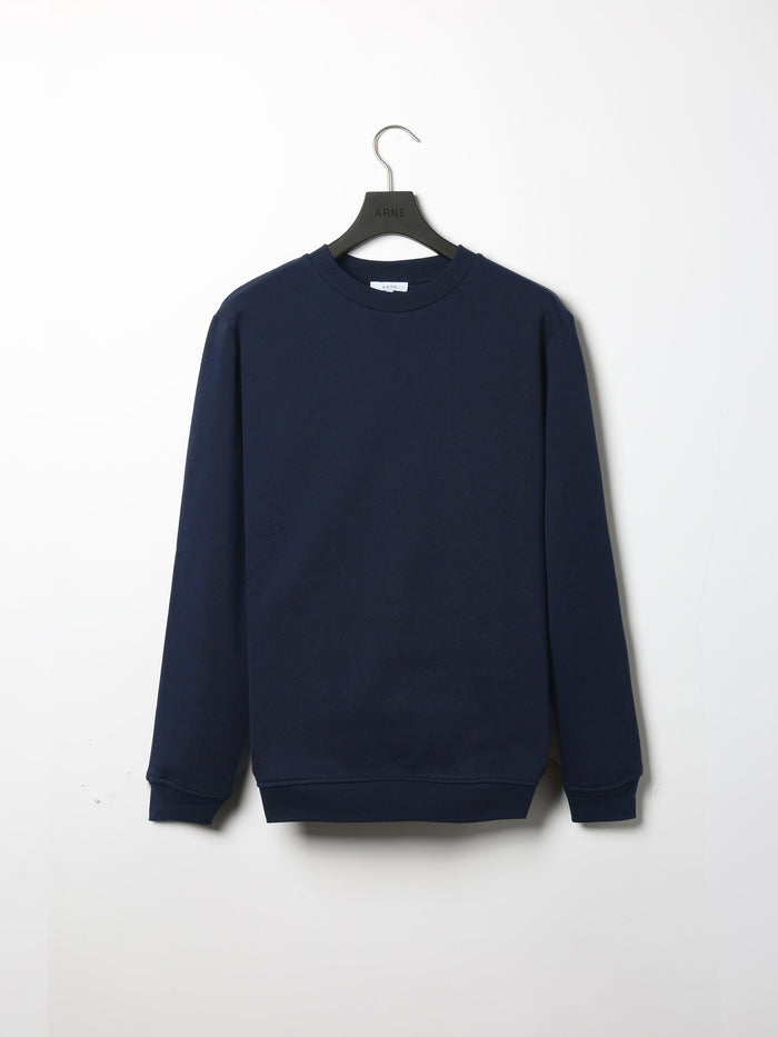 Essential Sweatshirt in Navy