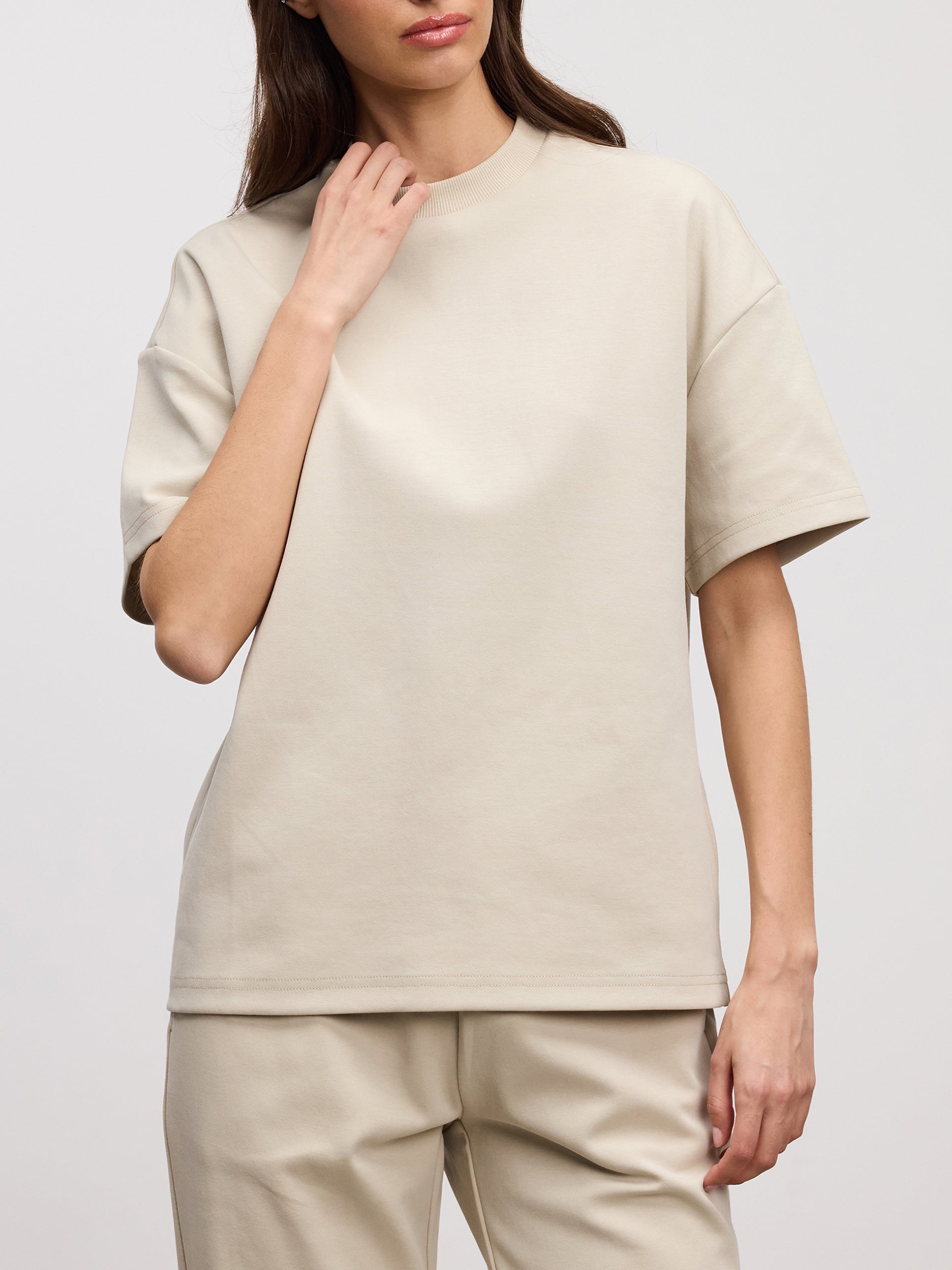 Womens Interlock Relaxed T-Shirt in Stone