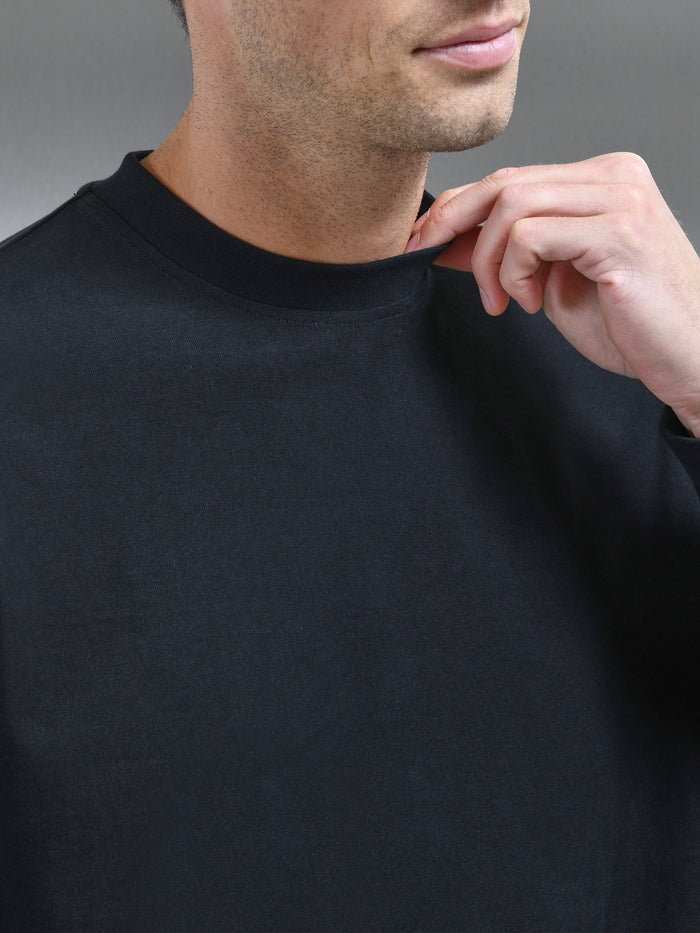 Relaxed Fit Long Sleeve T-Shirt in Black