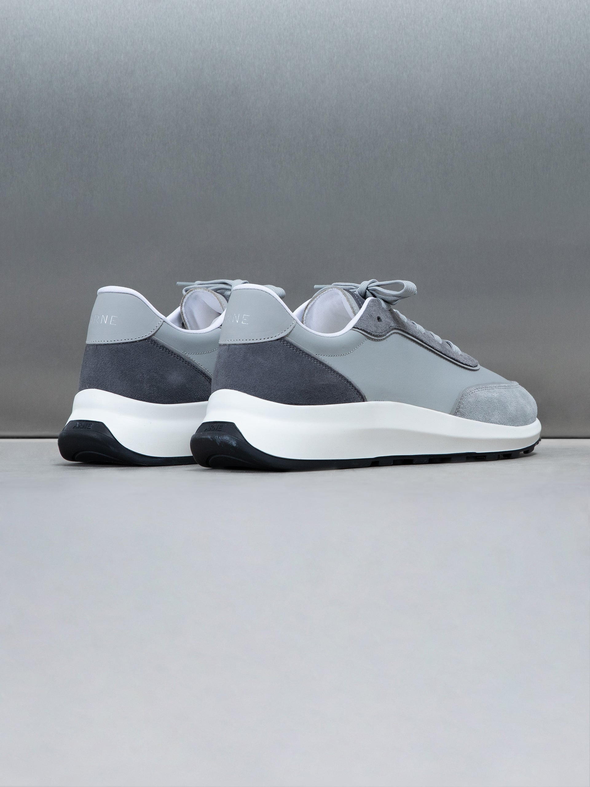 Low Runner in Tonal Grey