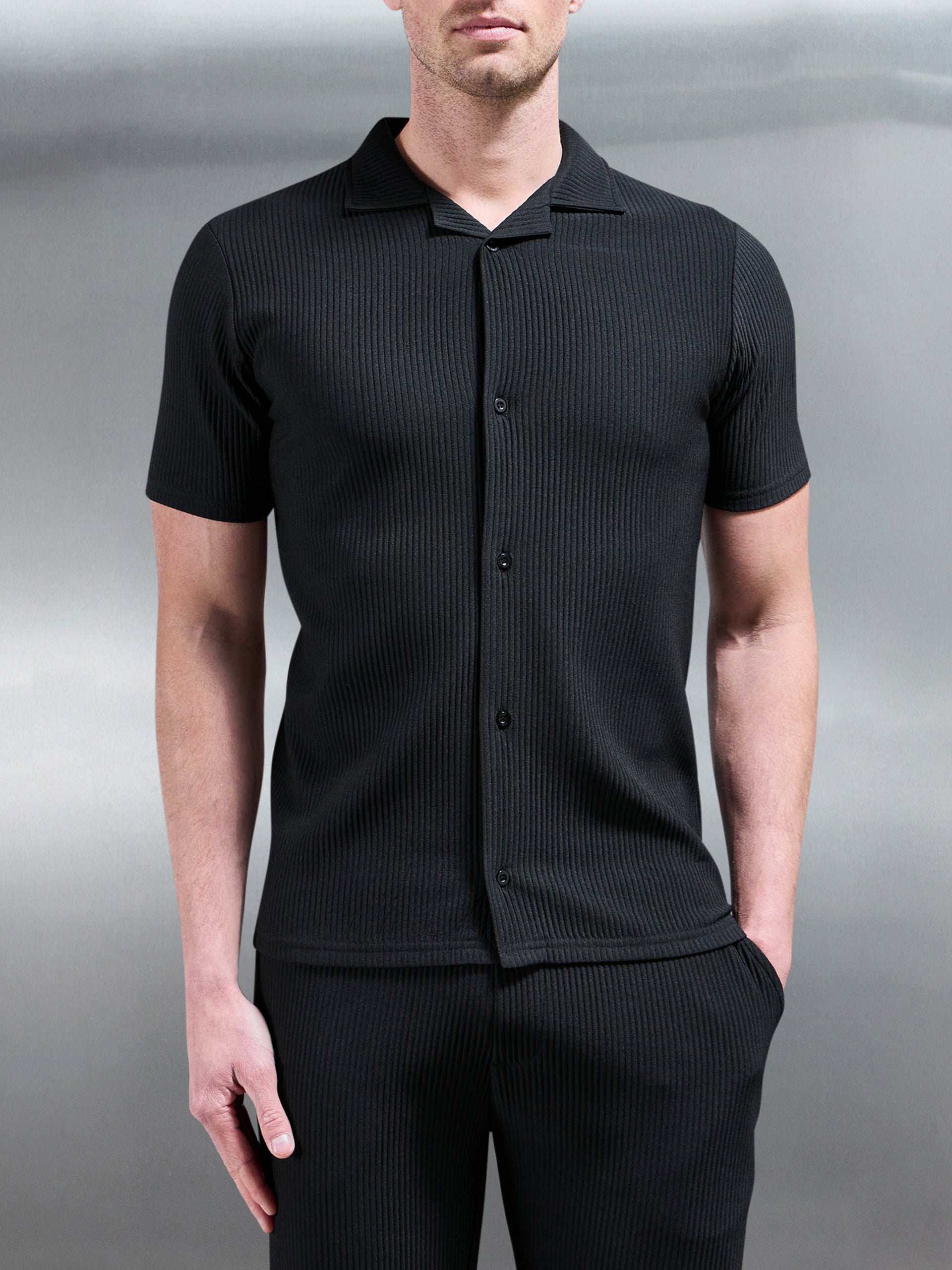 Pleated Revere Collar Shirt in Black