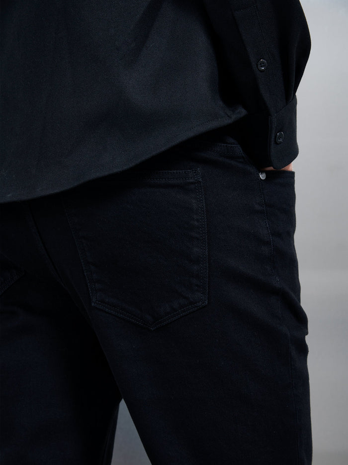 Relaxed Fit Denim Jeans in Solid Black