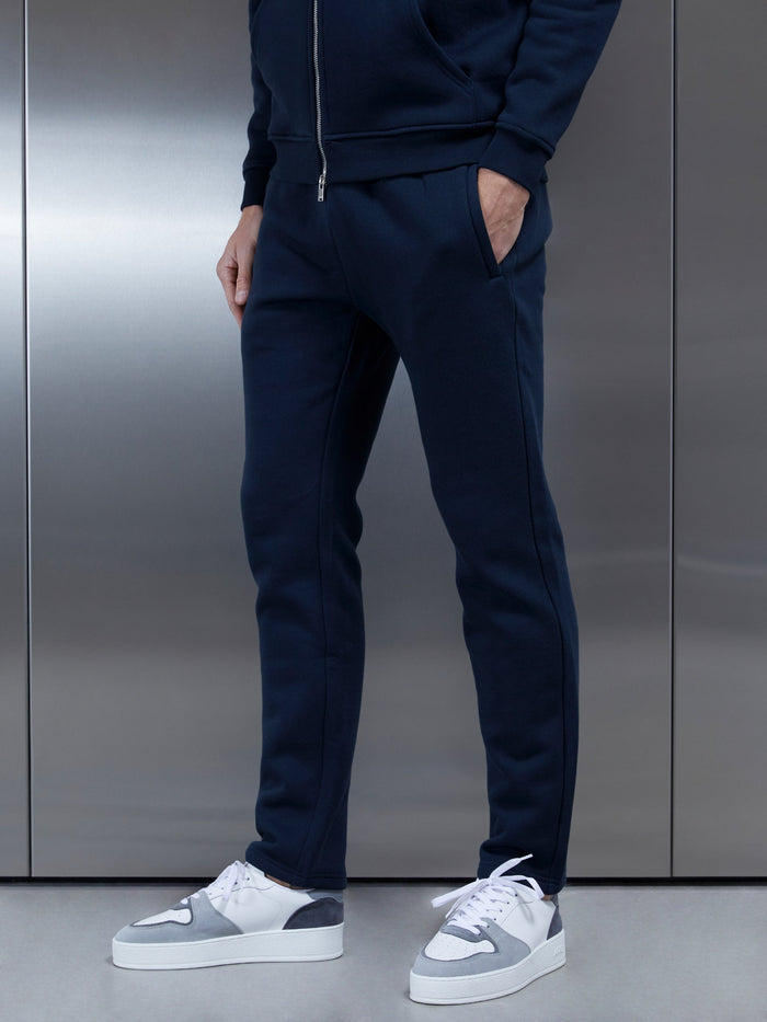 Relaxed Tapered Leg Jogger in Navy