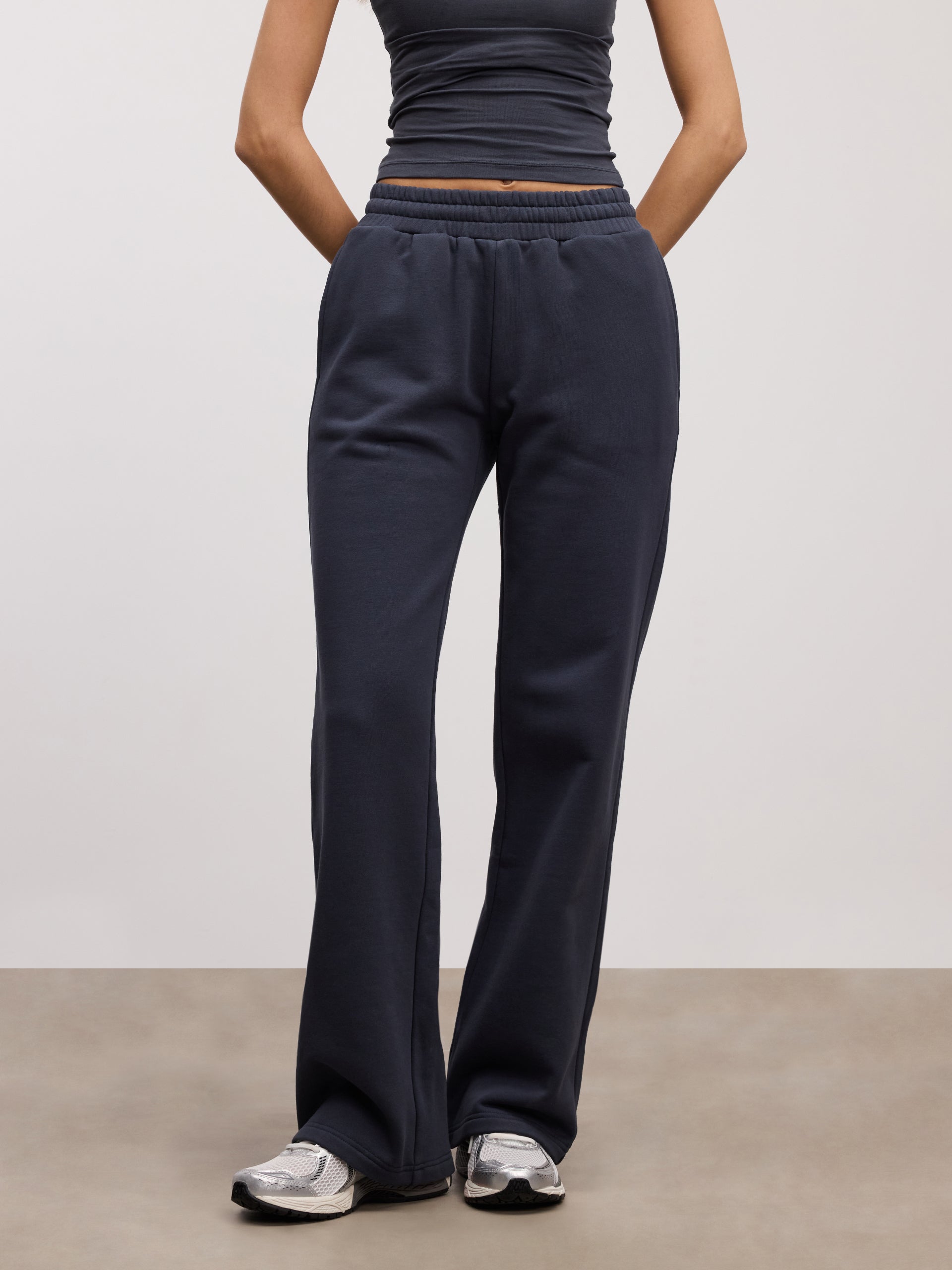 Womens Relaxed Jersey Straight Leg Jogger in Slate Blue