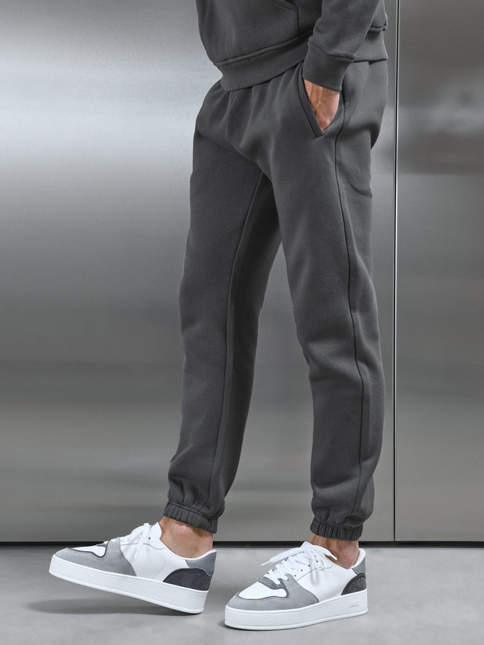 Relaxed Fit Jogger in Grey