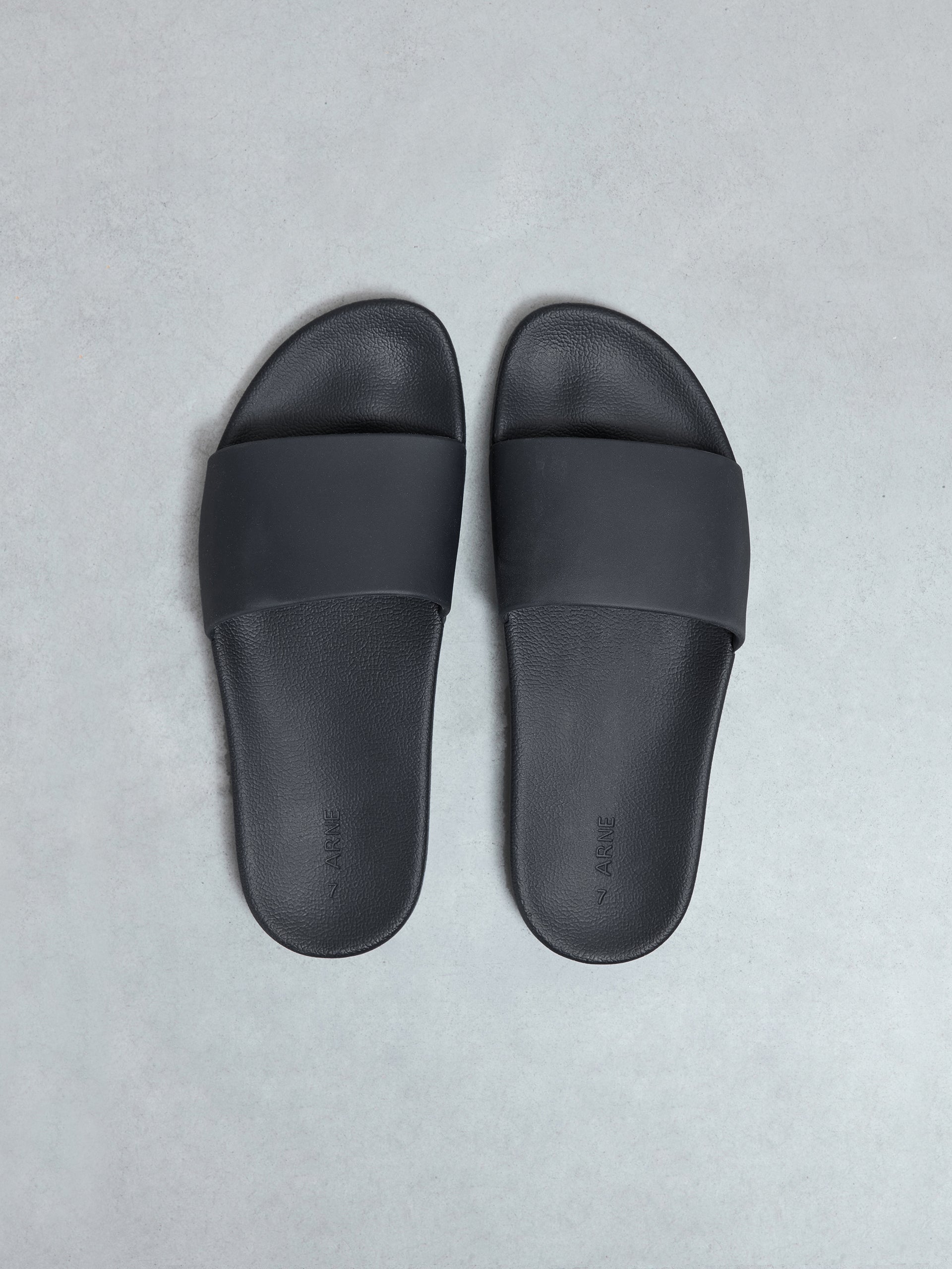 Essential Slides in Black