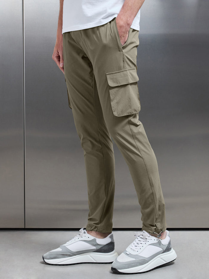 Utility Cargo Pant in Olive