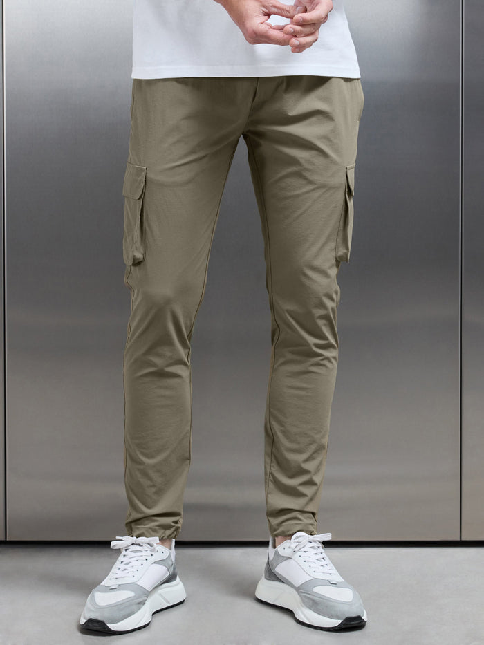 Utility Cargo Pant in Olive