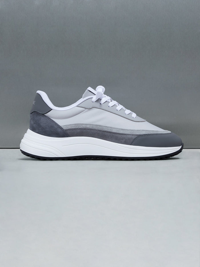 Wave Runner in Pearl Grey