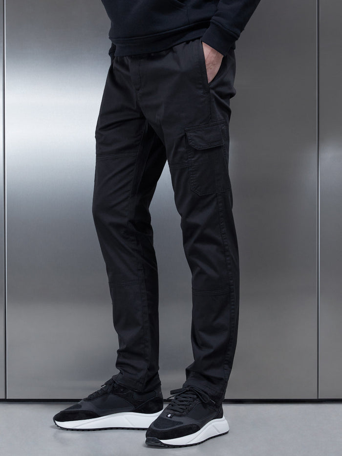 Worker Cargo Pant in Black