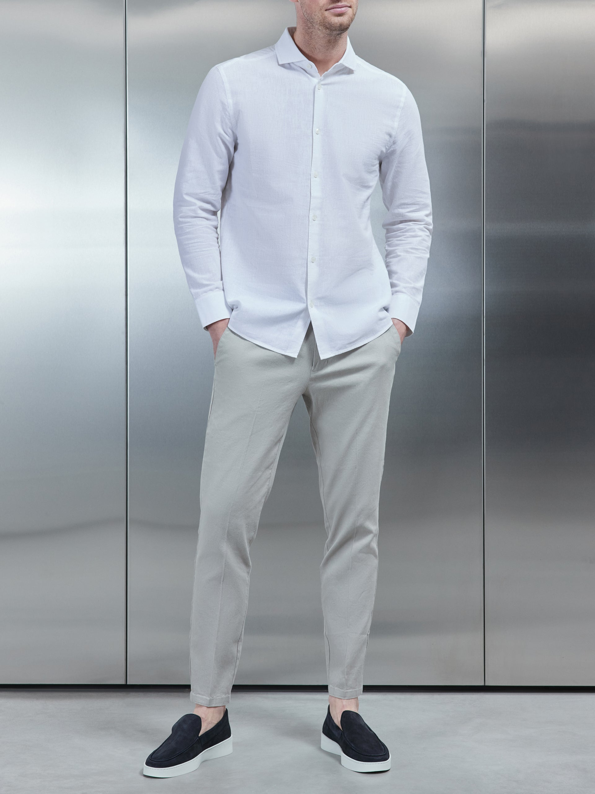 Linen Tailored Trouser in Stone